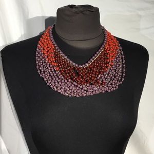 Gorgeous tri colored necklace